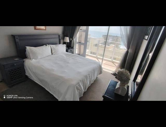 3 BEDROOM APARTMENT FOR SALE IN MARGATE BEACH